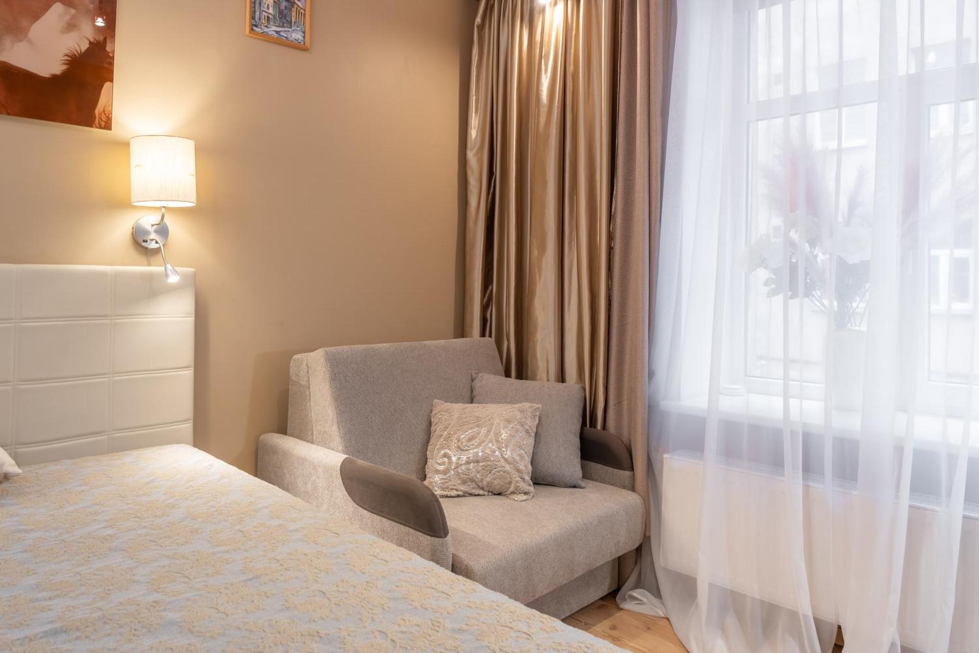 Apartament Baltic Amber In Diplomatic District & Free Parking Ryga Zewnętrze zdjęcie